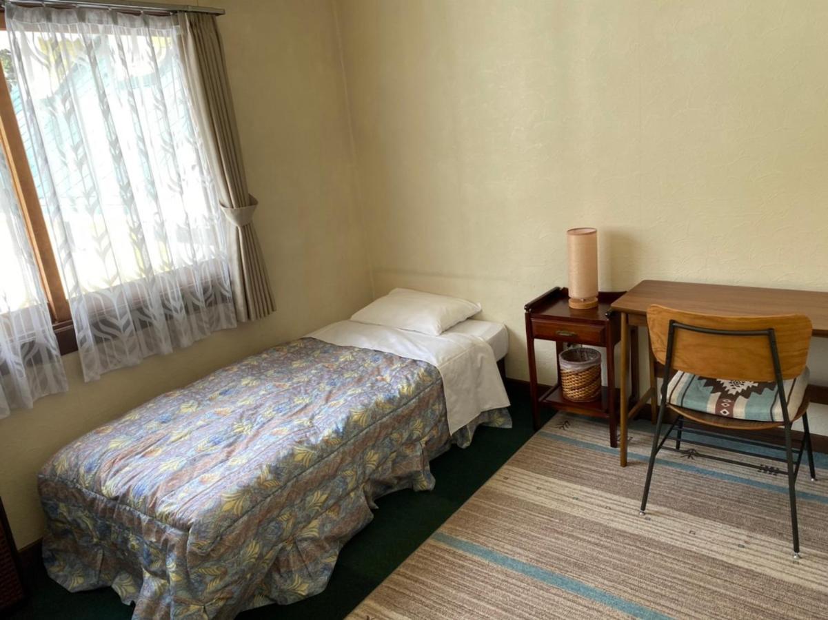 Guest House Wind Inn Hakuba Esterno foto